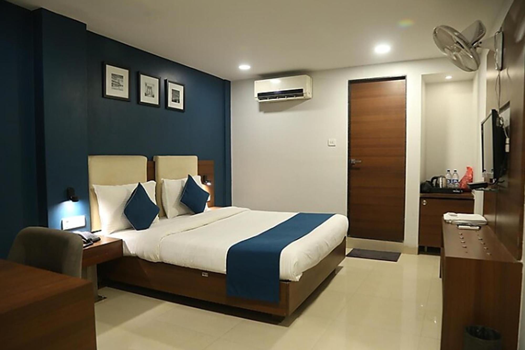 Hotel Concord Galaxy Mumbai Exterior foto